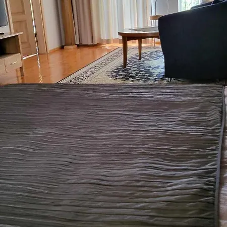 Molas Sveciu Namai Konukevi 4*