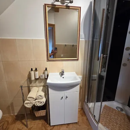 Konukevi Molas Sveciu Namai 4*