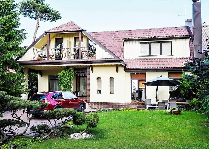 Molas Sveciu Namai 4*